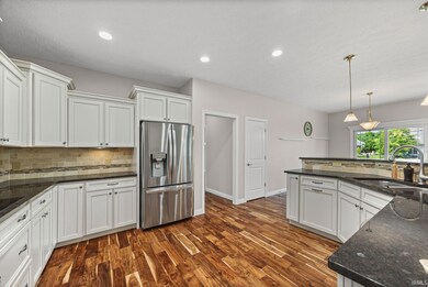 158 Colonial Ct, West Lafayette, IN 47906 - photo 7