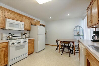 3706 E 107th St, Kansas City, MO 64137 - photo 5