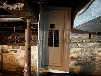 419 W 7th St, Bicknell, IN 47512 - photo 4