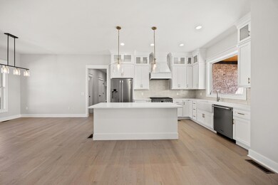 240 Berkley Hall Dr, Berea, KY 40403 - photo 4