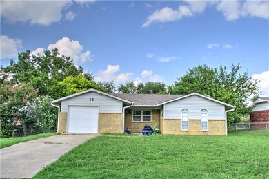 12 Rock Hollow, Shawnee, OK 74804 - photo 2