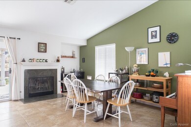 C Dining Room 01