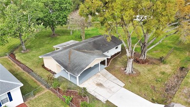 235 Woodfern Dr, Winter Haven, FL 33881 - photo 2