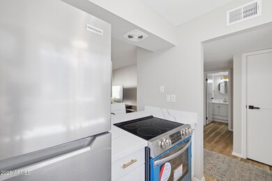 4610 N 68th St unit 409, Scottsdale, AZ 85251 - photo 6