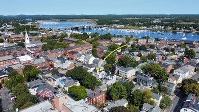 18 Essex St unit 4, Newburyport, MA 01950 - photo 3