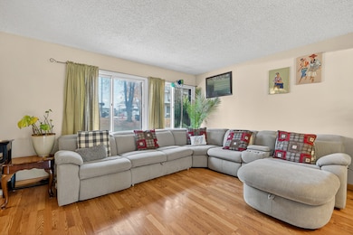 5525 Pebblebeach Dr unit 275, Hanover Park, IL 60133 - photo 5