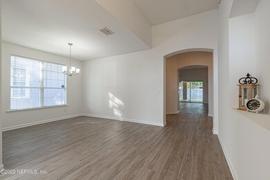 6 Dining Room