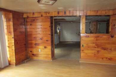 10 High St, Mechanic Falls, ME 04256 - photo 2