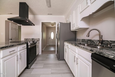 Kitchen14584235