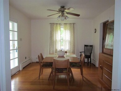 29 Northern Ct, Troy, NY 12180 - photo 6