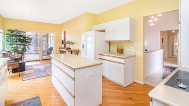 2200 Twin Islands Ct, Ann Arbor, MI 48108 - photo 7