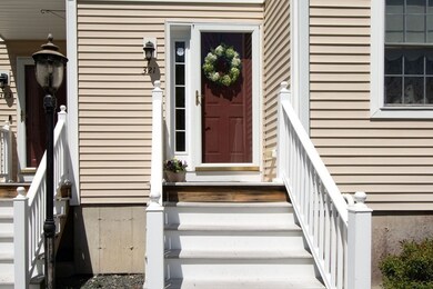 321 Hampton Way unit 321, Abington, MA 02351 - photo 2