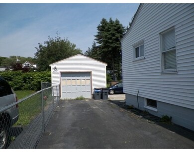 32 Cypress Ave, Methuen, MA 01844 - photo 5