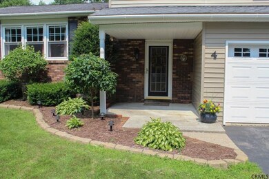 4 Stuyvesant Ct, Ballston Spa, NY 12020 - photo 3