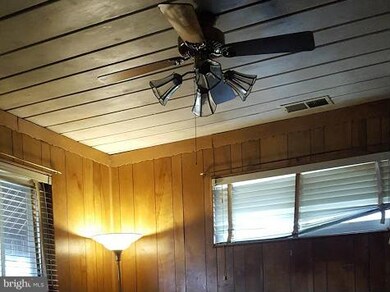 8101 Lockney Ave, Takoma Park, MD 20912 - photo 6