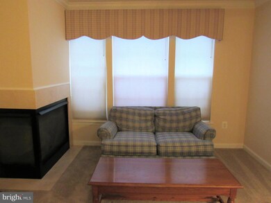 18 Brook Farm Ct unit J, Perry Hall, MD 21128 - photo 4