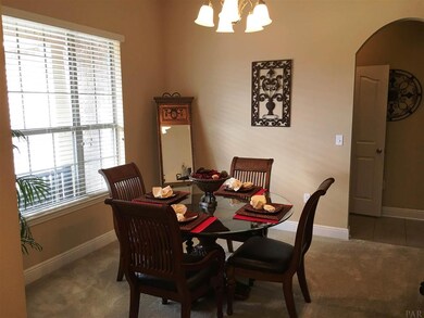 Host elegant dinner parties right here!