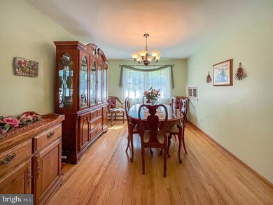 191 Fletcher Dr, Morrisville, PA 19067 - photo 7