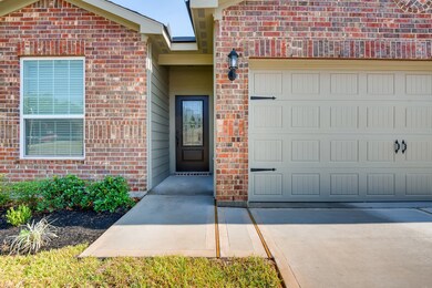 22447 Lost Lantern Dr, Hockley, TX 77447 - photo 2