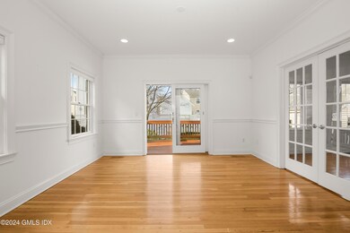 2 1/2 Cos Cob Ave unit R, Cos Cob, CT 06807 - photo 4