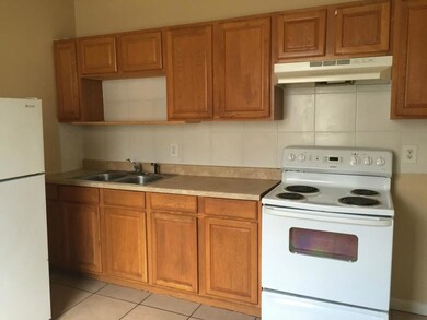 Kitchen with lots of cabinets
