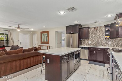 8506 N 8th St, Phoenix, AZ 85020 - photo 6