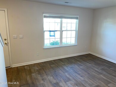 4529 Sandstone Dr, Greenville, NC 27858 - photo 4