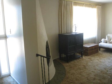 franks house 005