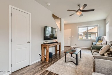 06 Living Room