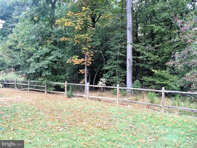 8870 Notley Place, White Plains, MD 20695 - photo 4