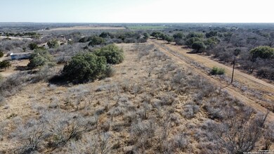 178 Private Road 4503, Hondo, TX 78861 - photo 2