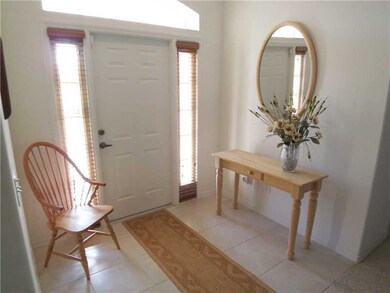 Foyer. Foyer greets you to happiness. Features cer