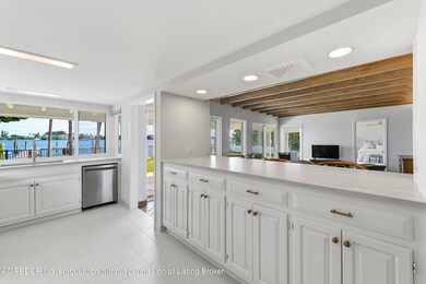 3208 N Flagler Dr, West Palm Beach, FL 33407 - photo 6