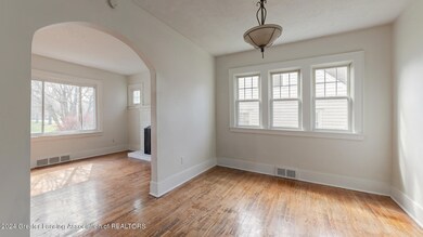 939 Princeton Ave, Lansing, MI 48915 - photo 5