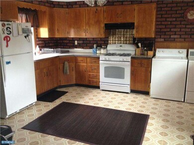 32 Jefferson Ave, Mount Ephraim, NJ 08059 - photo 7