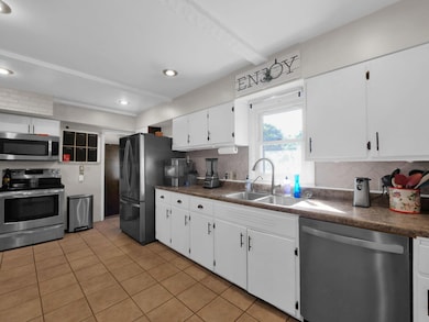 331 Tarlton Rd, Circleville, OH 43113 - photo 7