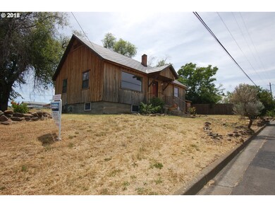 914 SE Isaac Ave, Pendleton, OR 97801 - photo 4