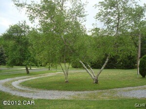 407 Beaver Run Dr, Lehighton, PA 18235 - photo 2