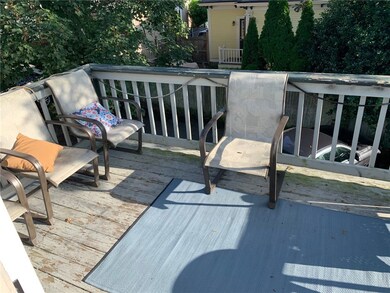 21 Pope St unit 2, Newport, RI 02840 - photo 5