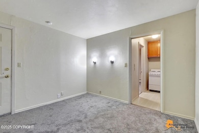 728 E 8th Ave unit 5, Anchorage, AK 99501 - photo 2