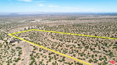 208 DRT E Avenue Y 8 unit STE DRT, Llano, CA 93544 - photo 2