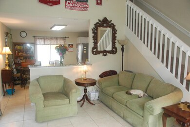 Living Rm