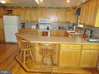 831 Apple Way, Saint Thomas, PA 17252 - photo 7