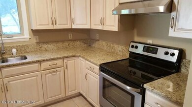 8633 Synhoff Dr, Jacksonville, FL 32216 - photo 3