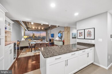 Silo Point unit 921, Baltimore, MD 21230 - photo 6