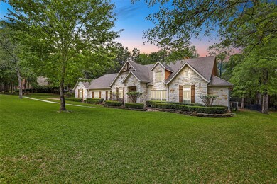 Such a beautifully inviting home!