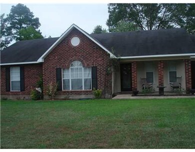 304 Twin Oaks Rd E, Pineville, LA 71360 - photo 2