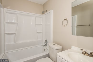 598 Oakside Dr SW, Atlanta, GA 30331 - photo 5