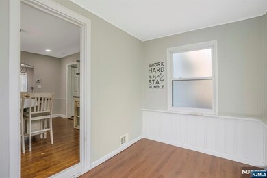 16 Pleasant Ave, Belleville, NJ 07109 - photo 6