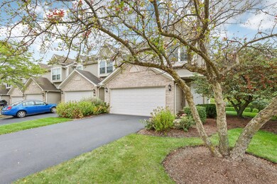 966 Viewpoint Dr, Lake In the Hills, IL 60156 - photo 3